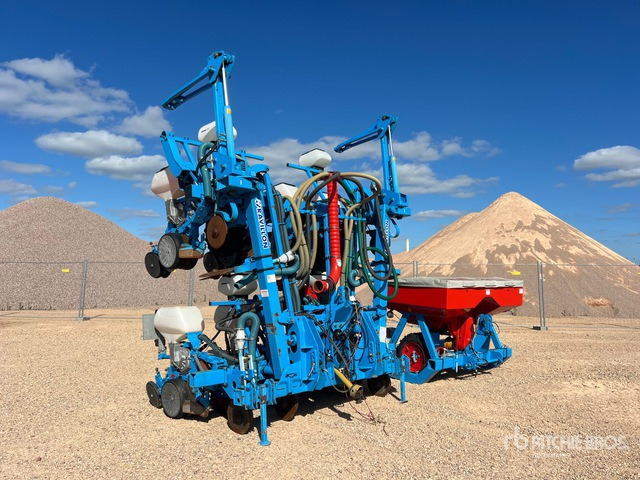 2014 Monosem NG+4 Semoir Monograine 8 Rangs 8 Row Planter - Precision sowing machine: picture 2 2014 Monosem NG+4 Semoir Monograine 8 Rangs 8 Row Planter - Precision sowing machine: picture 2