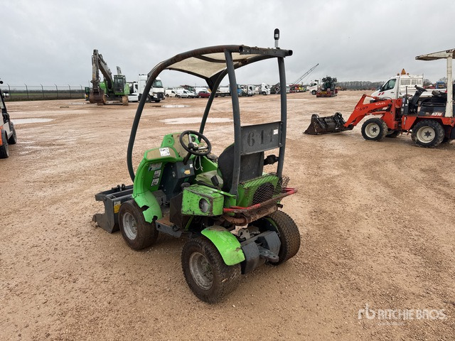 2014 Tecno M220EMNT Chargeuse Compacte (Inoperable) Skid Steer Loader - Skid steer loader: picture 2 2014 Tecno M220EMNT Chargeuse Compacte (Inoperable) Skid Steer Loader - Skid steer loader: picture 2