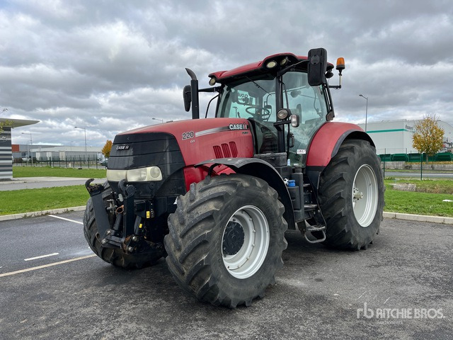 2015 Case IH Puma 220 CVX 4x4 Tracteur Agricole 4WD Tractor - Farm tractor: picture 1 2015 Case IH Puma 220 CVX 4x4 Tracteur Agricole 4WD Tractor - Farm tractor: picture 1
