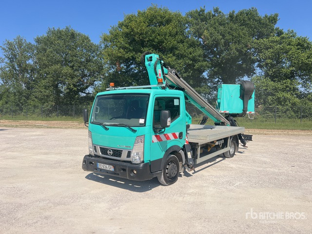 2016 Nissan Cabstar NT400 2016 Oil&Steel Scorpion 1812 16 ... Bucket Truck - Truck mounted aerial platform: picture 1 2016 Nissan Cabstar NT400 2016 Oil&Steel Scorpion 1812 16 ... Bucket Truck - Truck mounted aerial platform: picture 1