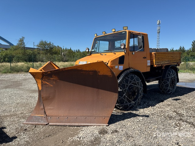 1982 Unimog 425C 4x4 Camion De Service 4x4 Service Truck - Municipal/ Special vehicle, Truck: picture 2 1982 Unimog 425C 4x4 Camion De Service 4x4 Service Truck - Municipal/ Special vehicle, Truck: picture 2