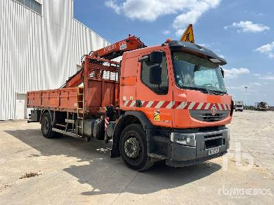 RENAULT PREMIUM LANDER 2006 Fassi F130A-21 5730 kg on ... - Dropside/ Flatbed truck: picture 5 RENAULT PREMIUM LANDER 2006 Fassi F130A-21 5730 kg on ... - Dropside/ Flatbed truck: picture 5