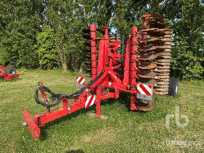 VOGEL & NOOT TERRADISC 5 m Semi-Mount Dechaumeur A Dis ... - Disc harrow: picture 1 VOGEL & NOOT TERRADISC 5 m Semi-Mount Dechaumeur A Dis ... - Disc harrow: picture 1