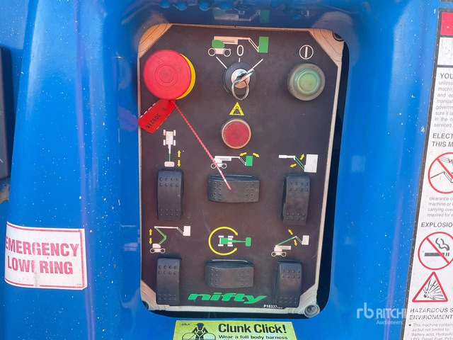 Articulated boom 2013 Nifty-Lift HR15NDE 2WD Hybrid Articulating Boom Lift: picture 6