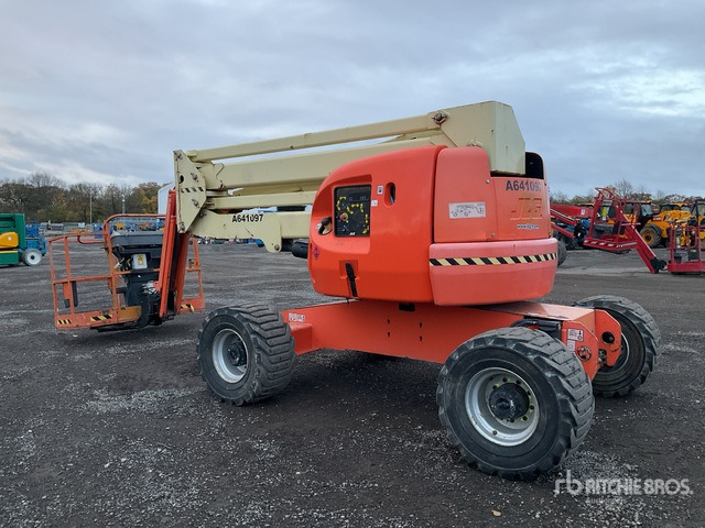 2014 JLG 450AJ 4WD Diesel Articulating Boom Lift - Articulated boom: picture 4 2014 JLG 450AJ 4WD Diesel Articulating Boom Lift - Articulated boom: picture 4