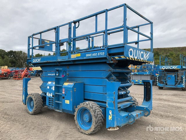 2016 Genie GS-5390 4x4 Diesel Scissor Lift - Scissor lift: picture 3 2016 Genie GS-5390 4x4 Diesel Scissor Lift - Scissor lift: picture 3