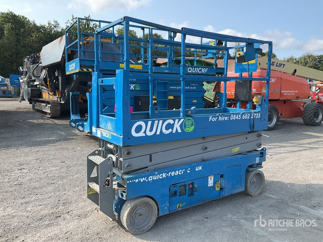 2016 Genie GS2032 Diesel Scissor Lift - Scissor lift: picture 3 2016 Genie GS2032 Diesel Scissor Lift - Scissor lift: picture 3