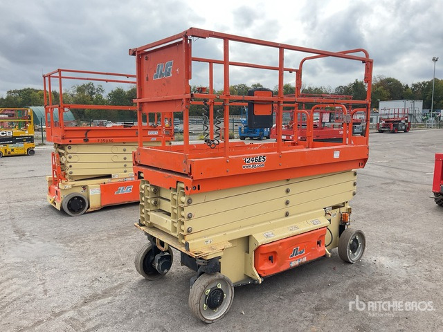 2016 JLG 3246ES 2016 JLG 3246 ES Scissor Lift Scissor Lift - Scissor lift: picture 1 2016 JLG 3246ES 2016 JLG 3246 ES Scissor Lift Scissor Lift - Scissor lift: picture 1