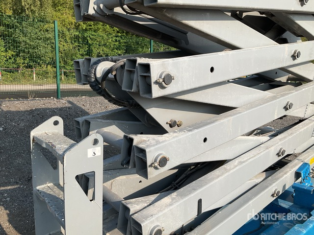 2017 Genie GS4047 Electric Scissor Lift - Scissor lift: picture 4 2017 Genie GS4047 Electric Scissor Lift - Scissor lift: picture 4