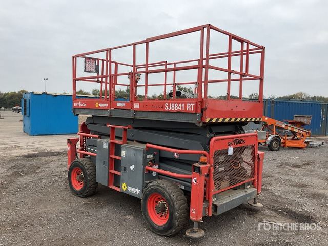 2017 Skyjack SJ8841 2017 Skyjack SJ8841 RT Scissor Lift Scissor Lift - Scissor lift: picture 3 2017 Skyjack SJ8841 2017 Skyjack SJ8841 RT Scissor Lift Scissor Lift - Scissor lift: picture 3