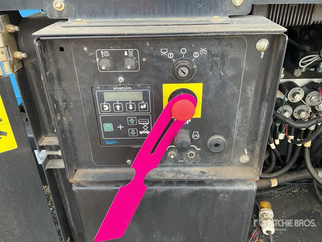 2019 Genie GS-4069 Bi-Energy Scissor Lift - Scissor lift: picture 5 2019 Genie GS-4069 Bi-Energy Scissor Lift - Scissor lift: picture 5