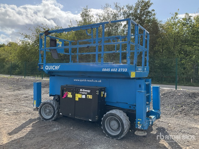2019 Genie GS4069BE Bi-Energy Scissor Lift - Scissor lift: picture 2 2019 Genie GS4069BE Bi-Energy Scissor Lift - Scissor lift: picture 2