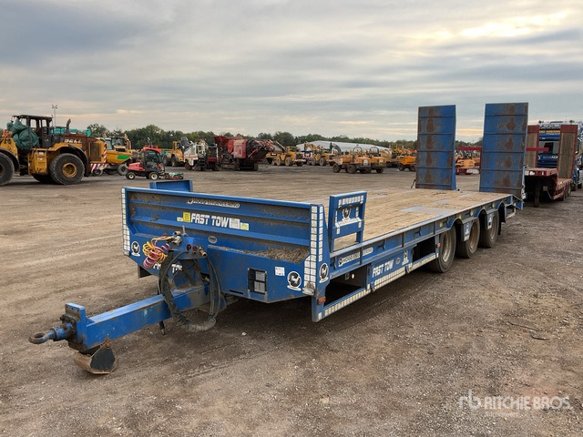 Hogg Engineering Flatbed Trailer - Low loader trailer: picture 2 Hogg Engineering Flatbed Trailer - Low loader trailer: picture 2