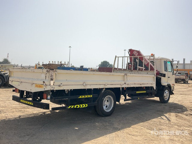 2006 Nissan MK210 2006 HMF 683K1 Knuckle Boom on 4x2 Flatbed Truck with Crane - Dropside/ Flatbed truck, Crane truck: picture 3 2006 Nissan MK210 2006 HMF 683K1 Knuckle Boom on 4x2 Flatbed Truck with Crane - Dropside/ Flatbed truck, Crane truck: picture 3