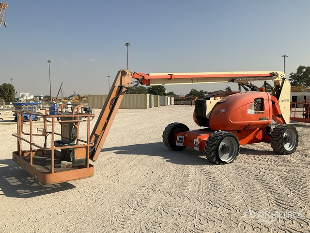 2007 JLG 600AJ 4WD Gasoline Articulating Boom Lift - Articulated boom: picture 1 2007 JLG 600AJ 4WD Gasoline Articulating Boom Lift - Articulated boom: picture 1