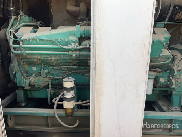 2011 Cummins 1650 kVA Containerized (Inoperable) Generator Set - Generator set: picture 5 2011 Cummins 1650 kVA Containerized (Inoperable) Generator Set - Generator set: picture 5