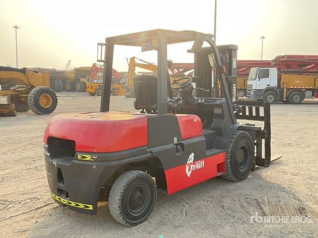 2015 Tailift FD50 5 ton Forklift - Diesel forklift: picture 3 2015 Tailift FD50 5 ton Forklift - Diesel forklift: picture 3