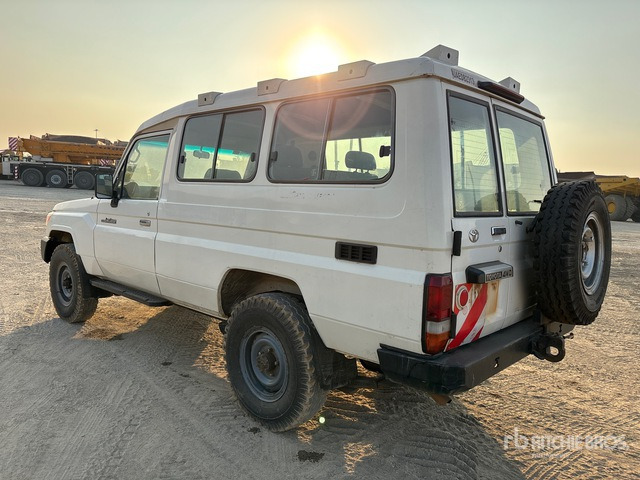 2018 Toyota Land Cruiser 78R 4x4 SUV - SUV: picture 3 2018 Toyota Land Cruiser 78R 4x4 SUV - SUV: picture 3