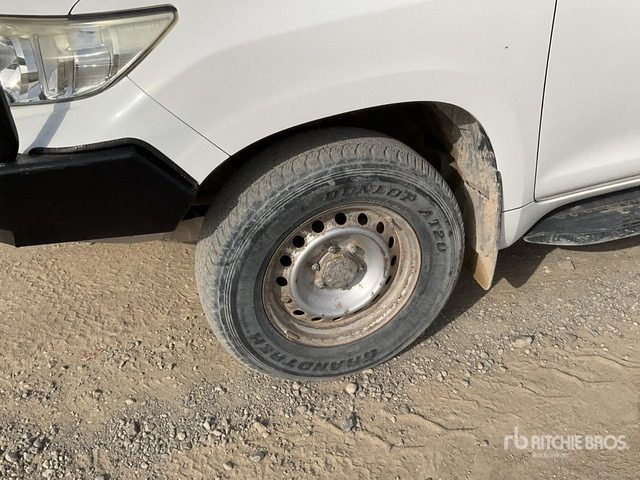 2018 Toyota Prado TX 150L 4x4 SUV - SUV: picture 5 2018 Toyota Prado TX 150L 4x4 SUV - SUV: picture 5