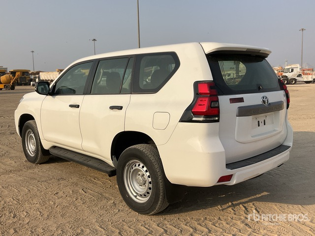 2018 Toyota Prado TX 150L 4x4 SUV - SUV: picture 4 2018 Toyota Prado TX 150L 4x4 SUV - SUV: picture 4