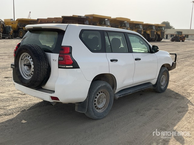 2018 Toyota Prado TX 150L 4x4 SUV - SUV: picture 3 2018 Toyota Prado TX 150L 4x4 SUV - SUV: picture 3