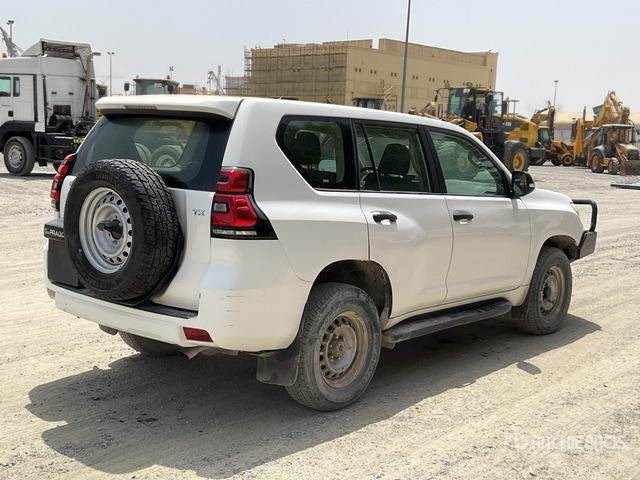 2018 Toyota Prado TX 150L 4x4 SUV - SUV: picture 3 2018 Toyota Prado TX 150L 4x4 SUV - SUV: picture 3