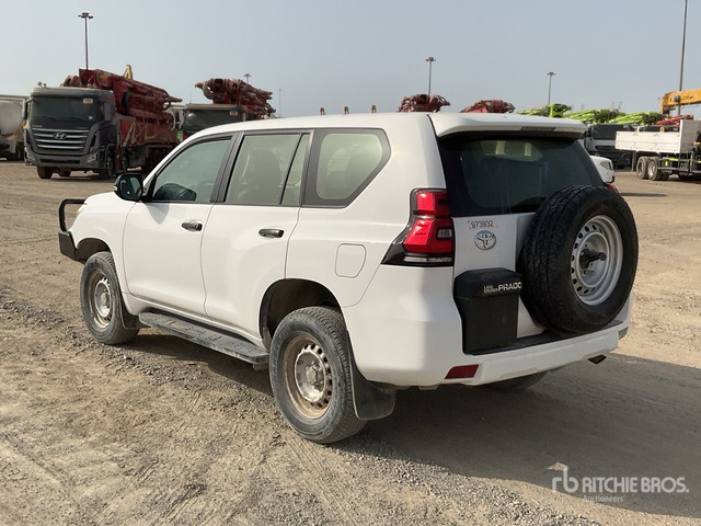 2018 Toyota Prado TX 150L 4x4 SUV - SUV: picture 4 2018 Toyota Prado TX 150L 4x4 SUV - SUV: picture 4