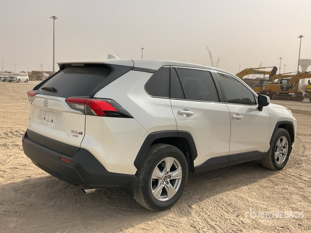 2019 Toyota RAV4 4WD SUV - SUV: picture 5 2019 Toyota RAV4 4WD SUV - SUV: picture 5