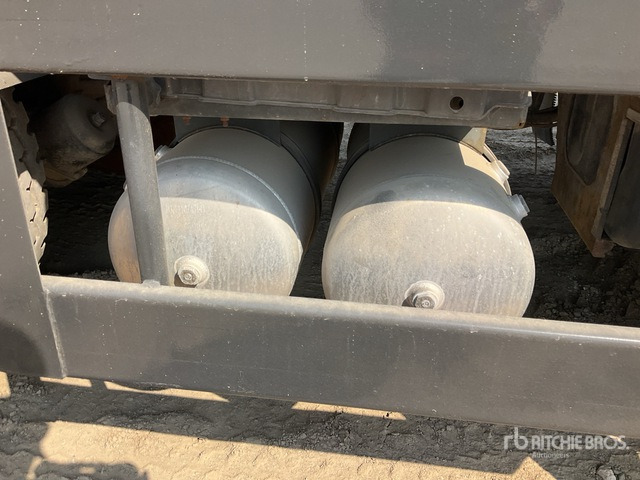 2021 XCMG XGA3310D6NE 8x4 Twin-Steer Tri/A Dump Truck - Tipper: picture 4 2021 XCMG XGA3310D6NE 8x4 Twin-Steer Tri/A Dump Truck - Tipper: picture 4