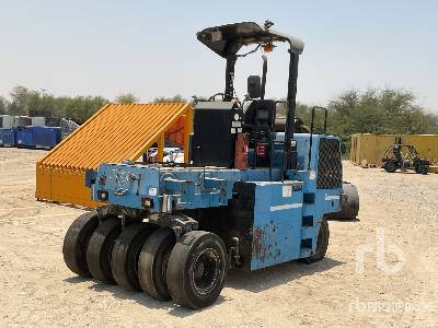 DYNAPAC CP132 - Compactor: picture 1 DYNAPAC CP132 - Compactor: picture 1