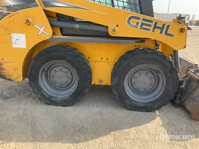 Gehl R135 - Skid steer loader: picture 5 Gehl R135 - Skid steer loader: picture 5