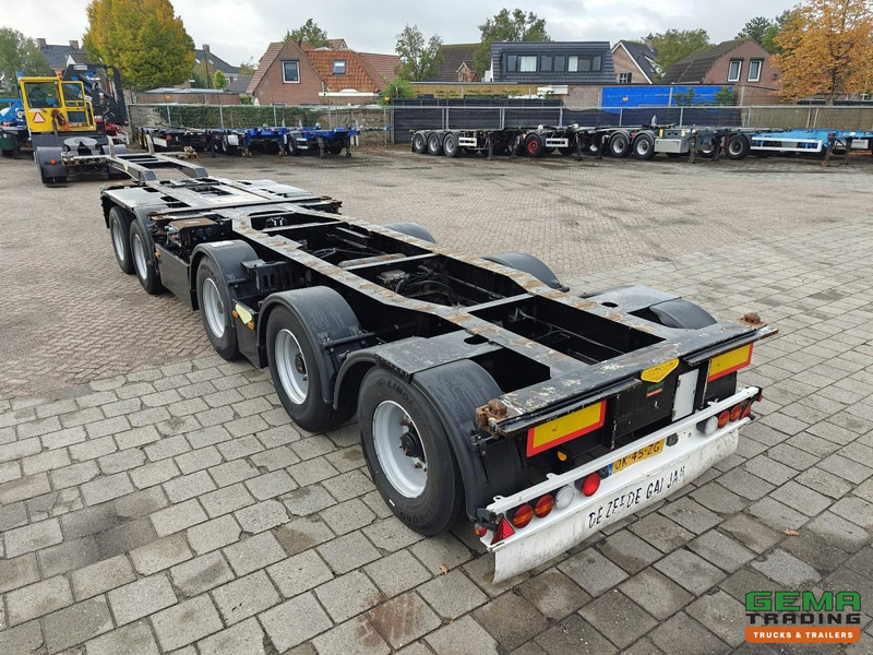Broshuis 2 CONNECT-5AKCC 2 CONNECT-5AKCC 2AKCC + 3AKCC Breaker 5-Assen - 3 Stuurassen - 3 Liftassen - 10/2026 APK - Container transporter/ Swap body semi-trailer: picture 3 Broshuis 2 CONNECT-5AKCC 2 CONNECT-5AKCC 2AKCC + 3AKCC Breaker 5-Assen - 3 Stuurassen - 3 Liftassen - 10/2026 APK - Container transporter/ Swap body semi-trailer: picture 3