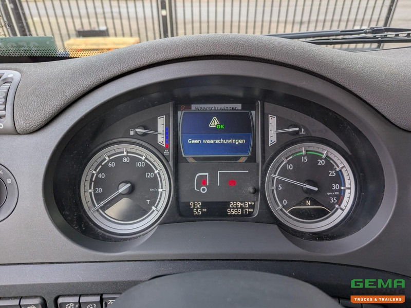 Refrigerator truck DAF CF 250 FA 4x2 DayCab Euro6 - Koel-VriesBak 7.5m + Carrier Supra 850MT + Laadklep 2000kg: picture 16