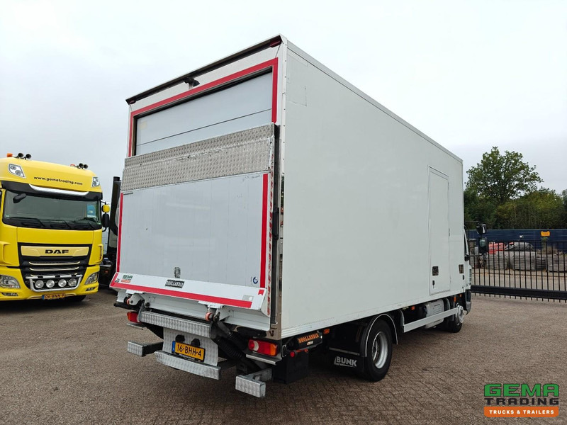 DAF LF 210 FA 4x2 Dagcab Euro6A - Koel/Vriesbak 5.5M + Carrier Supra 550 + Laadklep 2000KG - 173.000KM! - Refrigerator truck: picture 4 DAF LF 210 FA 4x2 Dagcab Euro6A - Koel/Vriesbak 5.5M + Carrier Supra 550 + Laadklep 2000KG - 173.000KM! - Refrigerator truck: picture 4