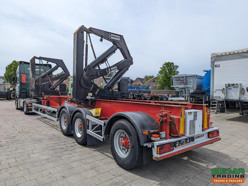 Container transporter/ Swap body semi-trailer HAMMAR 160 HE 3-Assen - SideLoader - 33T - ContainerStacking - Afstandbediening: picture 12 Container transporter/ Swap body semi-trailer HAMMAR 160 HE 3-Assen - SideLoader - 33T - ContainerStacking - Afstandbediening: picture 12