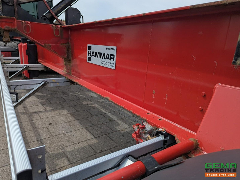 Container transporter/ Swap body semi-trailer HAMMAR 160 HE 3-Assen - SideLoader - 33T - ContainerStacking - Afstandbediening: picture 16 Container transporter/ Swap body semi-trailer HAMMAR 160 HE 3-Assen - SideLoader - 33T - ContainerStacking - Afstandbediening: picture 16