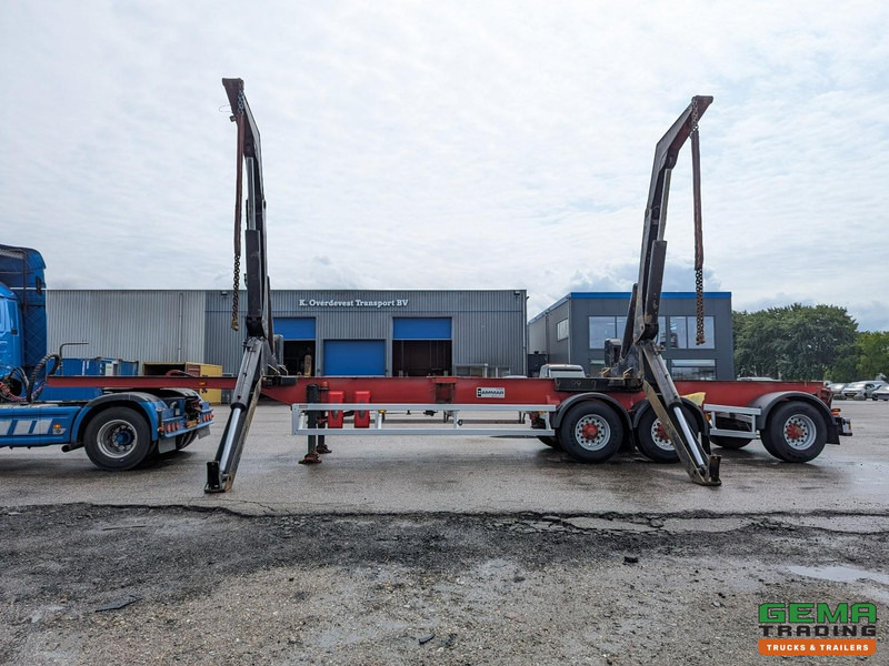 Container transporter/ Swap body semi-trailer HAMMAR 160 HE 3-Assen - SideLoader - 33T - ContainerStacking - Afstandbediening: picture 10 Container transporter/ Swap body semi-trailer HAMMAR 160 HE 3-Assen - SideLoader - 33T - ContainerStacking - Afstandbediening: picture 10
