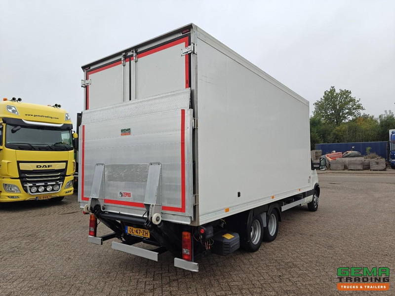 Iveco 40C15 Clixtar Dagcab Euro5I - Koel/Vriesbak 5.15m - Carrier Supra 450 - Laadklep 1000KG - Refrigerated van: picture 4 Iveco 40C15 Clixtar Dagcab Euro5I - Koel/Vriesbak 5.15m - Carrier Supra 450 - Laadklep 1000KG - Refrigerated van: picture 4