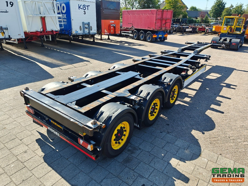 Kögel PORT 40 SIMPLEX 20 3-Assen SAF - Schijfremmen - 20/30/40FT Aansluiting - Achterschuiver - Container transporter/ Swap body semi-trailer: picture 4 Kögel PORT 40 SIMPLEX 20 3-Assen SAF - Schijfremmen - 20/30/40FT Aansluiting - Achterschuiver - Container transporter/ Swap body semi-trailer: picture 4