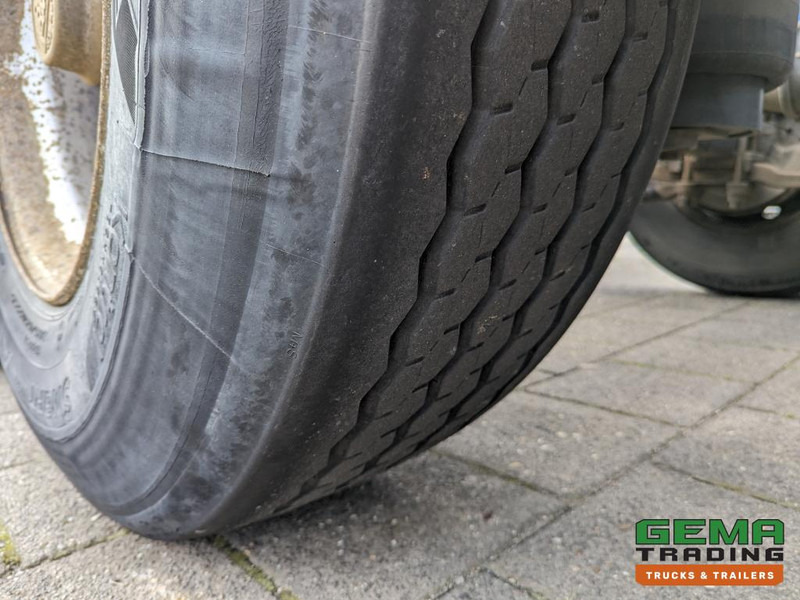 Container transporter/ Swap body semi-trailer Krone SD27 3-Assen BPW Drumbrakes - 4700KG - All Connections (O1913): picture 18 Container transporter/ Swap body semi-trailer Krone SD27 3-Assen BPW Drumbrakes - 4700KG - All Connections (O1913): picture 18