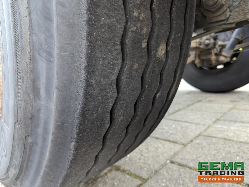 Container transporter/ Swap body semi-trailer Krone SD27 3-Assen BPW Drumbrakes - 4700KG - All Connections (O1913): picture 16 Container transporter/ Swap body semi-trailer Krone SD27 3-Assen BPW Drumbrakes - 4700KG - All Connections (O1913): picture 16