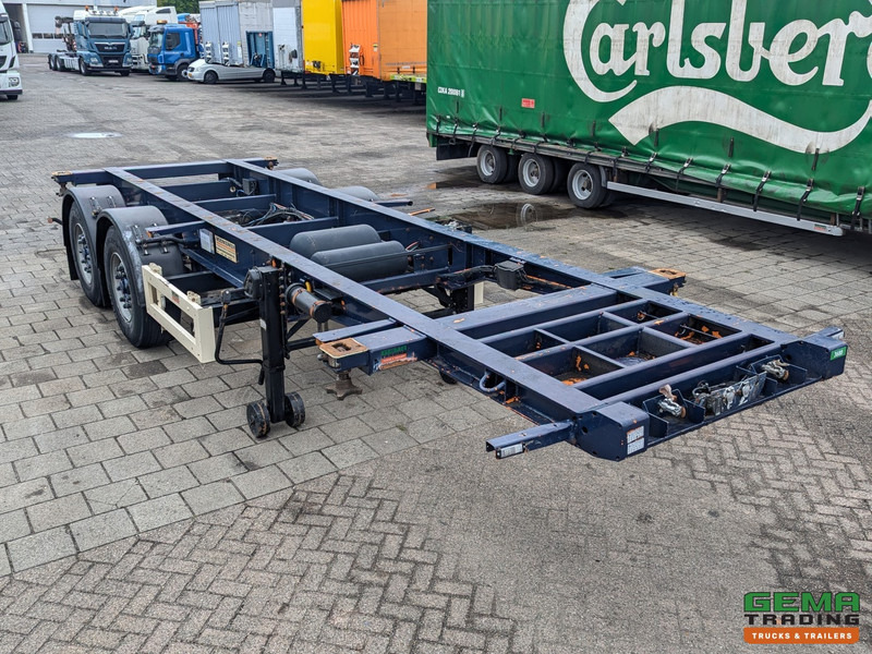 Krone SZC 18 2-Assen BPW - Luchtvering - Schijfremmen - 20FT aansluiting - 09/2025APK - Container transporter/ Swap body semi-trailer: picture 4 Krone SZC 18 2-Assen BPW - Luchtvering - Schijfremmen - 20FT aansluiting - 09/2025APK - Container transporter/ Swap body semi-trailer: picture 4