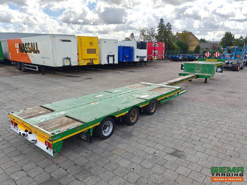 Nooteboom MCO-42-03V/L SemiDieplader 12.4m - 3Assen Gedwongen Gestuurd - Afstandbediening - Uitschuifbaar 5.8m - Rongenpotten - Twistlocks - 07/2026 APK - Low loader semi-trailer: picture 2 Nooteboom MCO-42-03V/L SemiDieplader 12.4m - 3Assen Gedwongen Gestuurd - Afstandbediening - Uitschuifbaar 5.8m - Rongenpotten - Twistlocks - 07/2026 APK - Low loader semi-trailer: picture 2