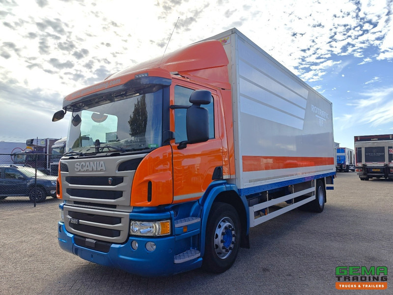 Scania P280 4x2 Dagcab Euro6 - GeslotenBak 7.4M + Laadklep 1500KG - Navi - Box truck: picture 1 Scania P280 4x2 Dagcab Euro6 - GeslotenBak 7.4M + Laadklep 1500KG - Navi - Box truck: picture 1