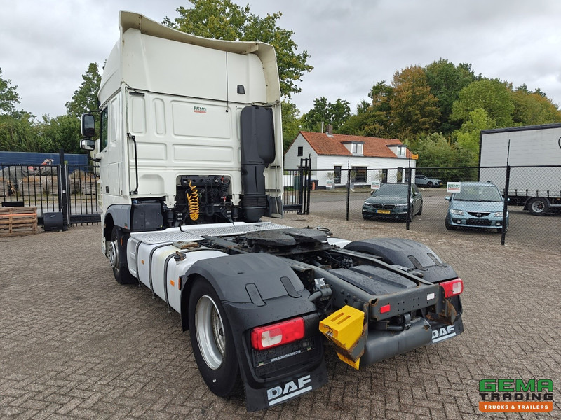 DAF FT XF460 4x2 SuperSpaceCab Euro6 - Handgeschakeld - Dubbele Tanks - 800.000km - Tractor unit: picture 4 DAF FT XF460 4x2 SuperSpaceCab Euro6 - Handgeschakeld - Dubbele Tanks - 800.000km - Tractor unit: picture 4