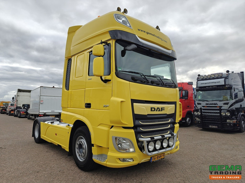 DAF XF 530 FT 4x2 SuperSpaceCab Euro6D -Dubbele Tanks - Vollucht - TV - SMARTTacho V2 - 01/2026 APK - Tractor unit: picture 2 DAF XF 530 FT 4x2 SuperSpaceCab Euro6D -Dubbele Tanks - Vollucht - TV - SMARTTacho V2 - 01/2026 APK - Tractor unit: picture 2