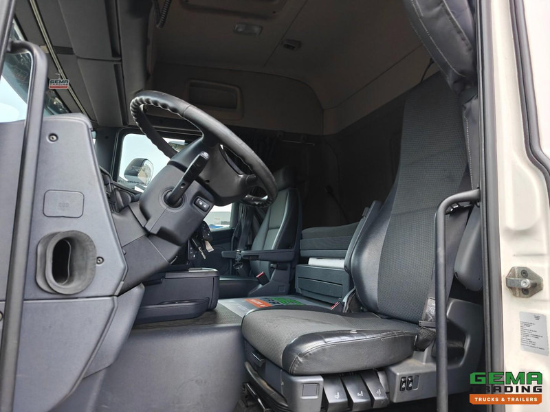 Scania G410 4x2 Highline Euro6A - Vollucht - Pneumatische Hefschotel - 375.000km - 10/2026 APK - Tractor unit: picture 5 Scania G410 4x2 Highline Euro6A - Vollucht - Pneumatische Hefschotel - 375.000km - 10/2026 APK - Tractor unit: picture 5