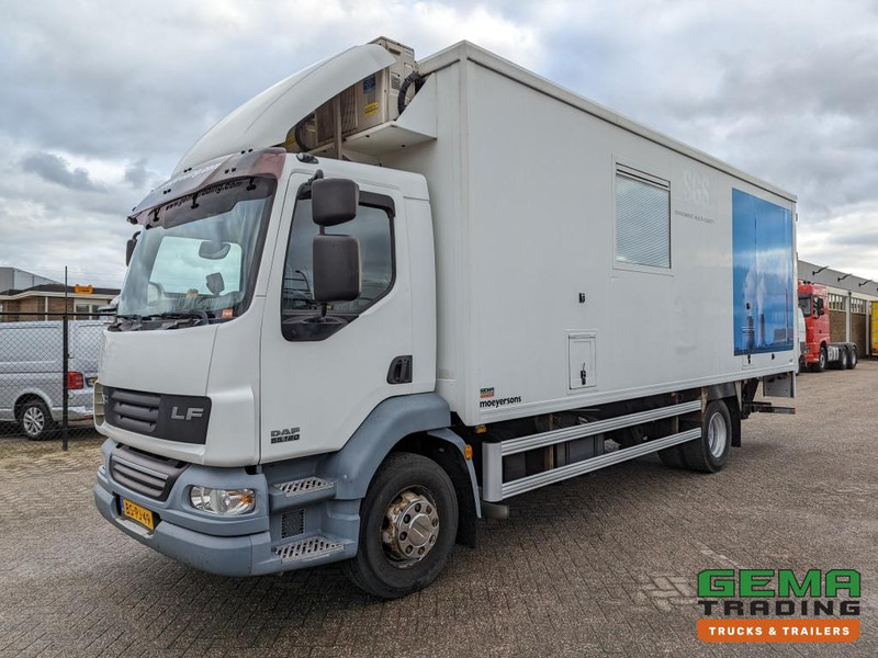DAF FA LF55.180 4x2 Daycab 15T Euro4 Mobile Office / Camper / Workshop - Manual - Airco - Dhollandia Laadklep 1500KG - 150.000KM (V690) - Truck: picture 4 DAF FA LF55.180 4x2 Daycab 15T Euro4 Mobile Office / Camper / Workshop - Manual - Airco - Dhollandia Laadklep 1500KG - 150.000KM (V690) - Truck: picture 4