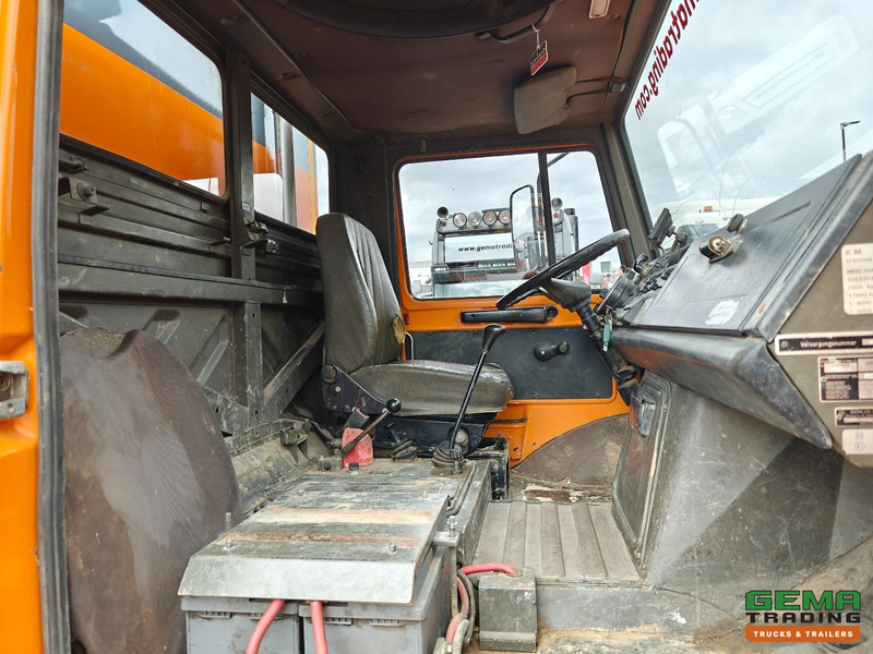 Leasing of Mercedes-Benz Unimog 1300L 4x4 Handgeschakeld - GeslotenBak - PTO - Hydr. steunpoten - Webasto - SondeerWagen Mercedes-Benz Unimog 1300L 4x4 Handgeschakeld - GeslotenBak - PTO - Hydr. steunpoten - Webasto - SondeerWagen: picture 17