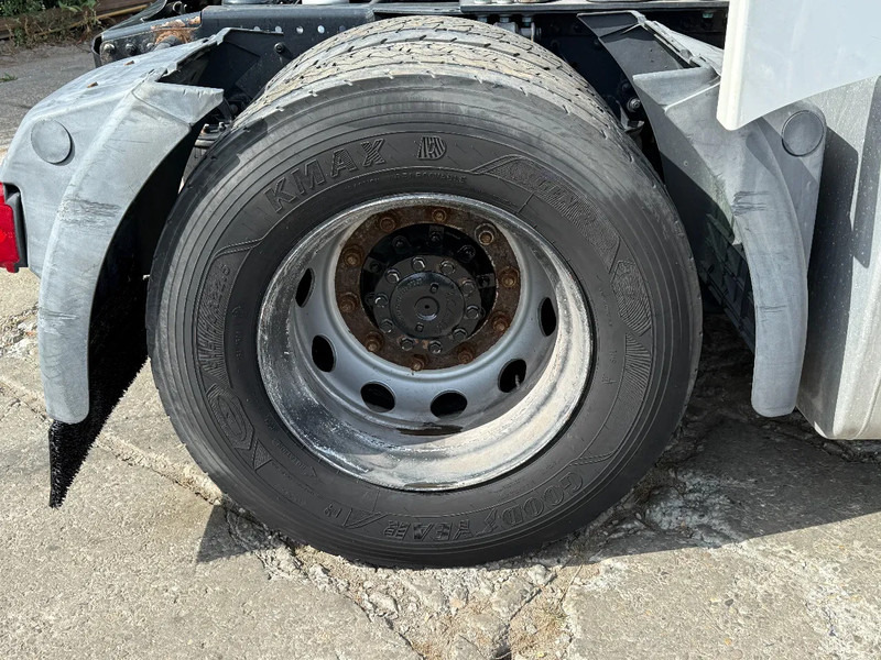 MAN TGX 18.460 4X2 ENGINE DEFECT Tractor-unit Spring/Air Retarder - Tractor unit: picture 5 MAN TGX 18.460 4X2 ENGINE DEFECT Tractor-unit Spring/Air Retarder - Tractor unit: picture 5